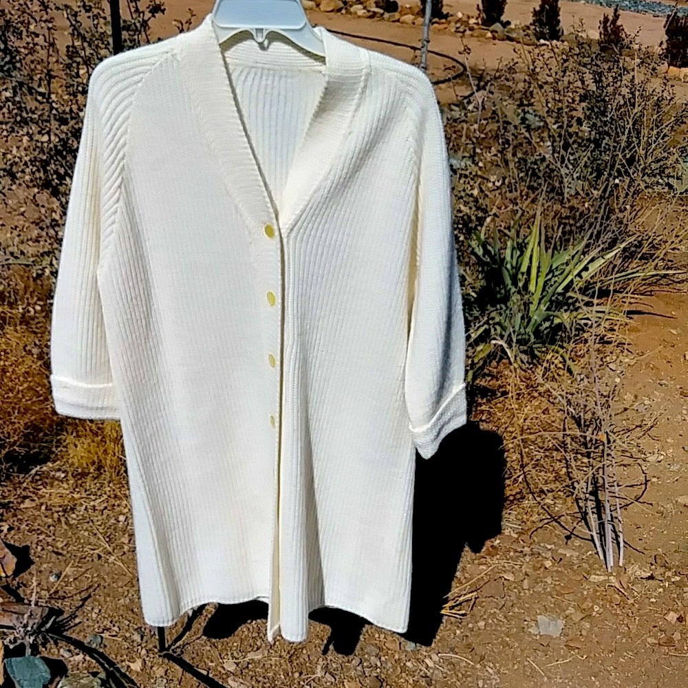 Long Ivory Wool Blend Sweater/Coat for Elegant Evenings. Vintage. Medium?
